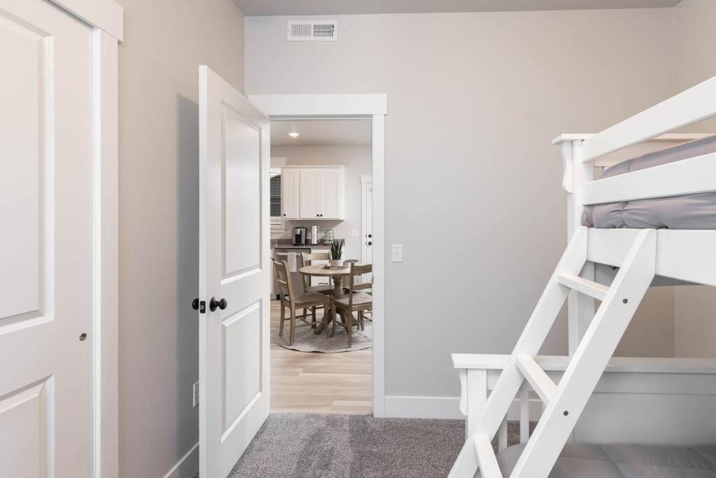 Charming 3-Bedroom In Vibrant New Neighborhood Billings Eksteriør bilde