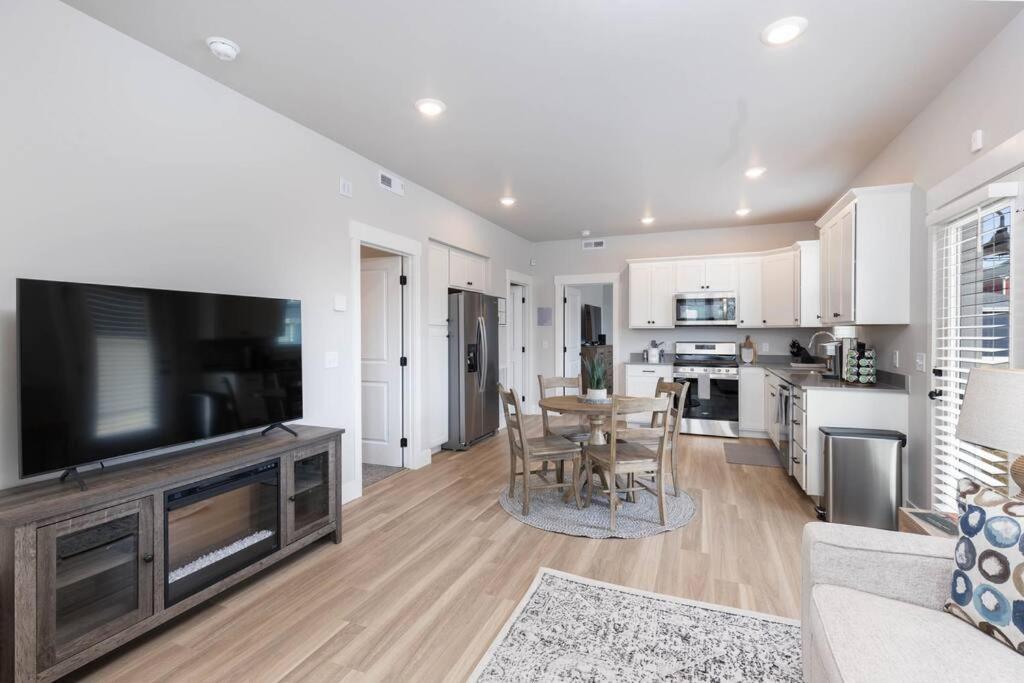 Charming 3-Bedroom In Vibrant New Neighborhood Billings Eksteriør bilde